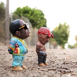 Biggie and Tupac 'garden gnomes'